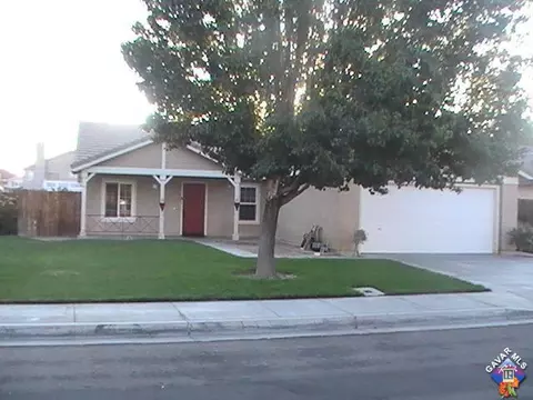 43255 E 33rd St, Lancaster, CA 93535 photo 2