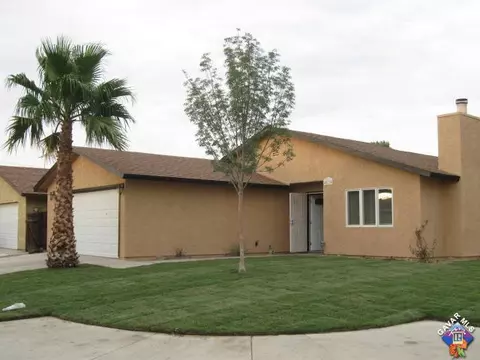 44734 27th St E, Lancaster, CA 93535 photo 2