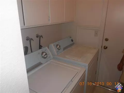 6147 Katrina Pl, Palmdale, CA 93552 photo 10