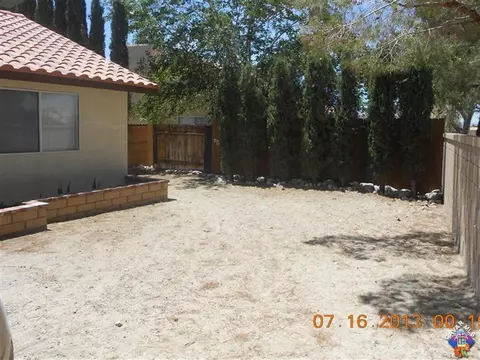 6147 Katrina Pl, Palmdale, CA 93552 photo 12