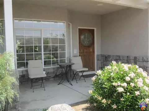 343 Palmdale Ave E, Palmdale, CA 93550 photo 9