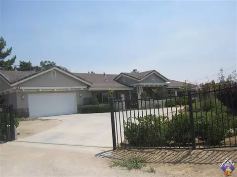 343 Palmdale Ave E, Palmdale, CA 93550 photo 5