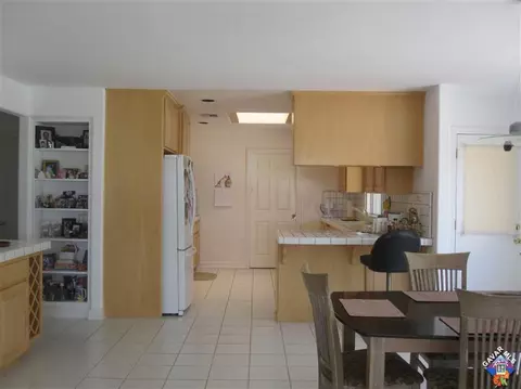 343 Palmdale Ave E, Palmdale, CA 93550 photo 12