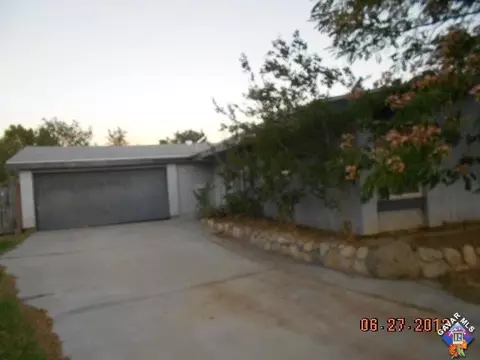 44228 Raysack Ave, Lancaster, CA 93535 photo 2