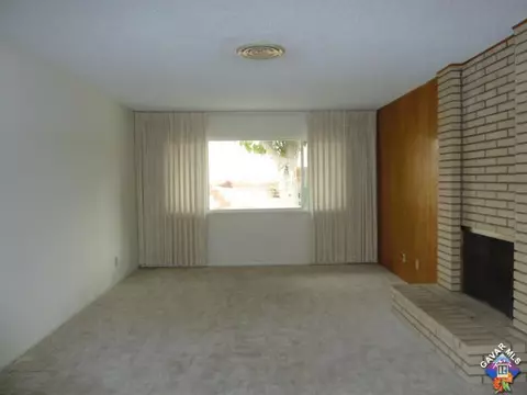 43857 Cedar Ave, Lancaster, CA 93534 photo 2