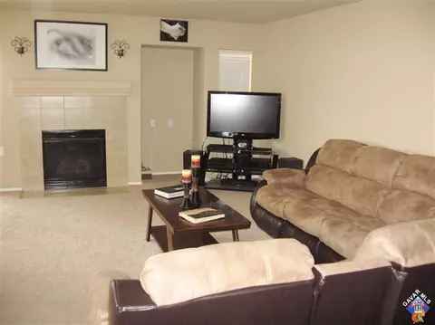 3634 E Jackson Ct, Lancaster, CA 93535 photo 5
