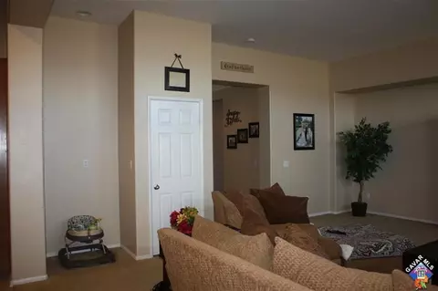 1180 Erwin Dr, Palmdale, CA 93551 photo 6