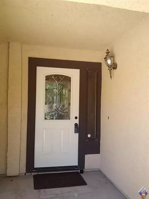 2557 Orchid Tree Dr, Palmdale, CA 93550 photo 4