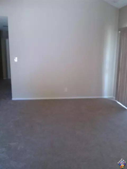 2557 Orchid Tree Dr, Palmdale, CA 93550 photo 10