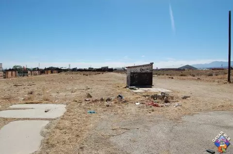 37754 5th St, Palmdale, CA 93550 photo 4