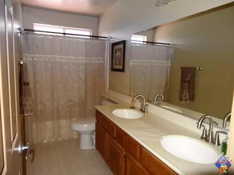 3655 Marilynn St, Lancaster, CA 93536 photo 9