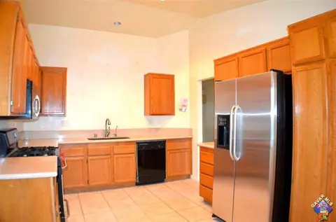 3156 Quarry Rd, Palmdale, CA 93550 photo 9