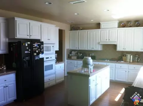 43802 Freer Way, Lancaster, CA 93536 photo 3