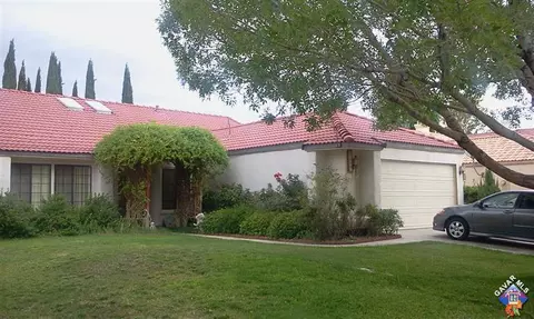 44221 Halcom Ave, Lancaster, CA 93536 photo 1