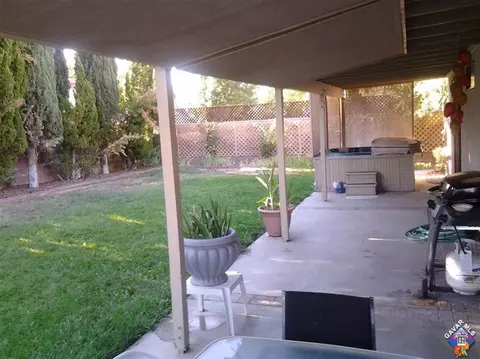 44221 Halcom Ave, Lancaster, CA 93536 photo 8