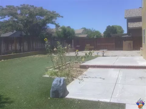 3336 Rollingeridge Ave E, Palmdale, CA 93550 photo 9