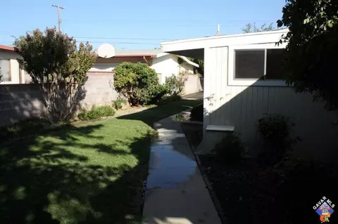 38975 Juniper Tree Rd, Palmdale, CA 93551 photo 3