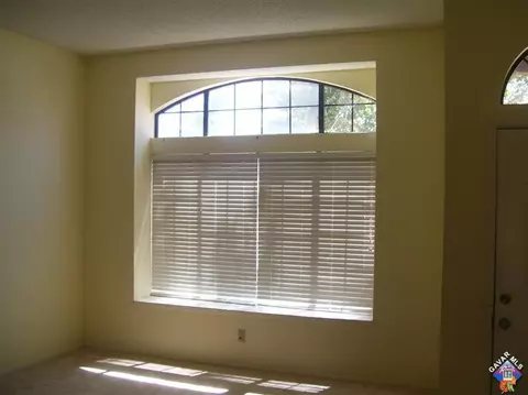 1147 Avenue K6 E, Lancaster, CA 93535 photo 4