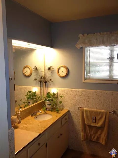 37815 5th St E, Palmdale, CA 93550 photo 12