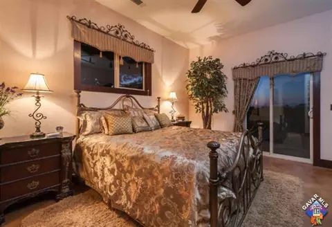 568 Lago Lindo Rd E, Palmdale, CA 93550 photo 9