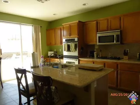 36725 Windtree Cir, Palmdale, CA 93550 photo 5