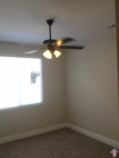 3277 Ashton Pl, Lancaster, CA 93536 photo 8