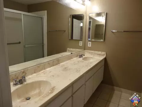 1124 E Avenue J12, Lancaster, CA 93535 photo 10