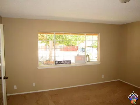 38705 156th St E, Palmdale, CA 93591 photo 2
