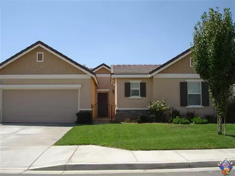 43137 Yaffa St, Lancaster, CA 93535 photo 1