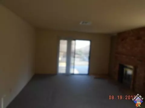 1858 Nessa Dr, Lancaster, CA 93535 photo 3