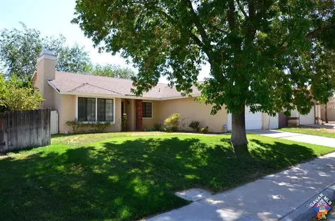 1702 Avenue R3 E, Palmdale, CA 93550 photo 1