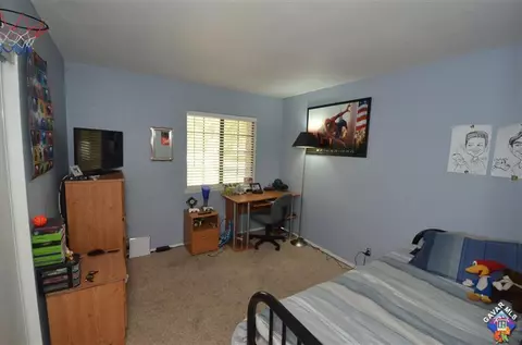 1702 Avenue R3 E, Palmdale, CA 93550 photo 10