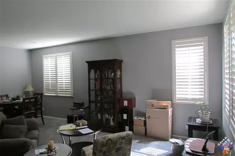 6303 Starview Dr, Lancaster, CA 93536 photo 9