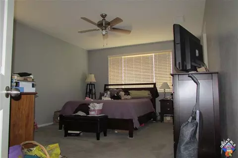 6303 Starview Dr, Lancaster, CA 93536 photo 27