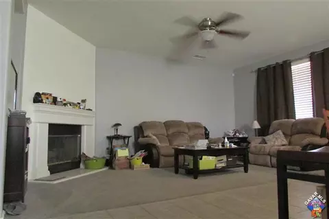 6303 Starview Dr, Lancaster, CA 93536 photo 60