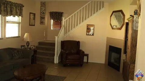 4551 Parton Ct, Lancaster, CA 93536 photo 5