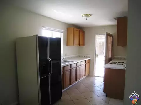 38709 31st St, Palmdale, CA 93550 photo 6