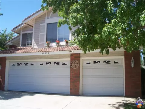 39721 Dover Dr, Palmdale, CA 93551 photo 1