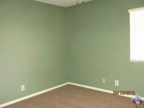 728 Whitlatch Dr, Lancaster, CA 93535 photo 21