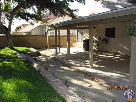 728 Whitlatch Dr, Lancaster, CA 93535 photo 28