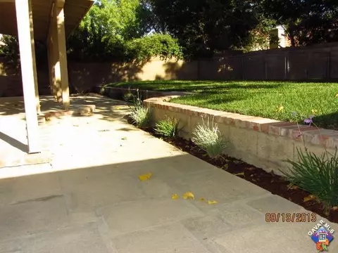 728 Whitlatch Dr, Lancaster, CA 93535 photo 26