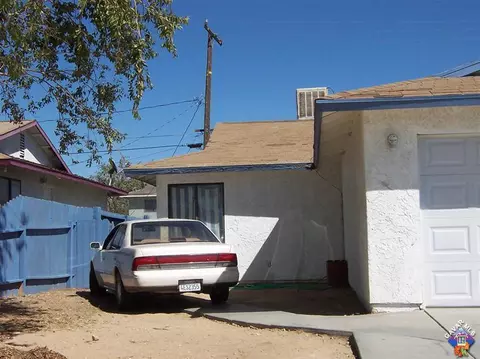 15878 Koch St, Mojave, CA 93501 photo 11
