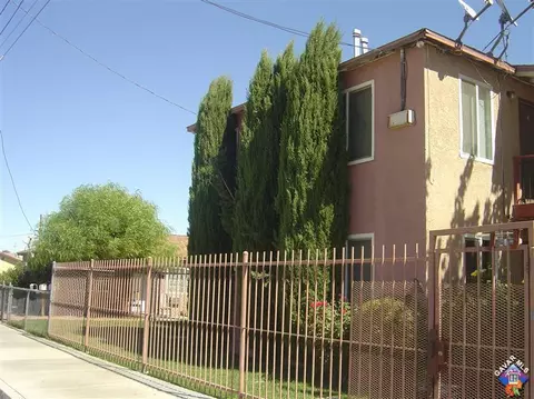 38512 10th St, Palmdale, CA 93550 photo 1