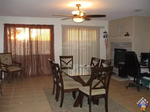 45421 Stadium Ln, Lancaster, CA 93535 photo 9