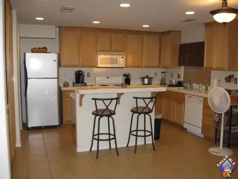 45421 Stadium Ln, Lancaster, CA 93535 photo 11
