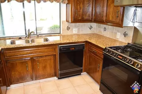 43781 Secure Pl, Lancaster, CA 93536 photo 6