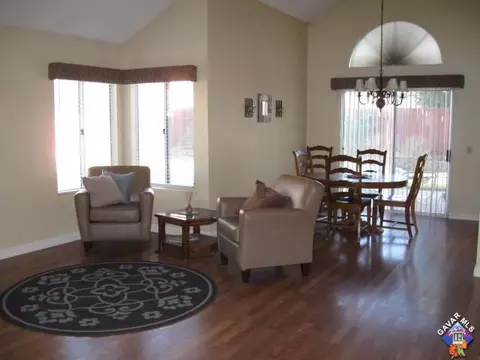 1838 Milling St E, Lancaster, CA 93535 photo 3