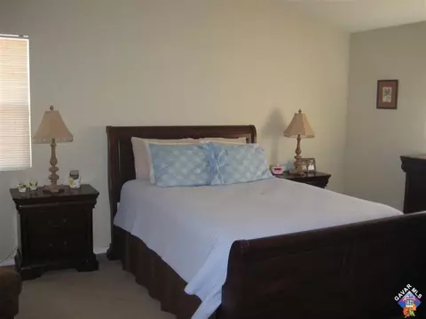 2834 Emerald Ln, Lancaster, CA 93535 photo 7