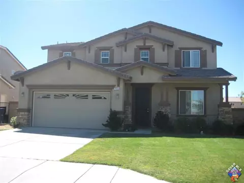 2834 Emerald Ln, Lancaster, CA 93535 photo 1