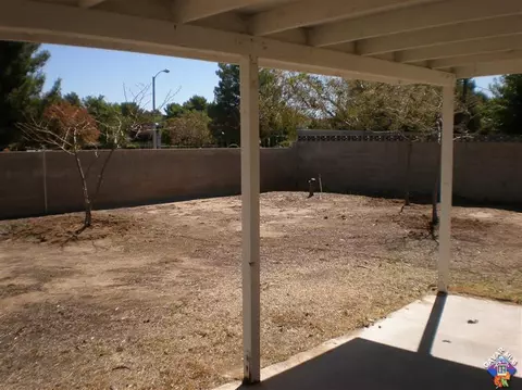 44514 Fenhold St, Lancaster, CA 93535 photo 14